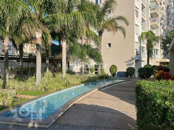 apartment em Rua Mauro Guedes de Oliveira, Jardim Lindóia - Porto Alegre - RS