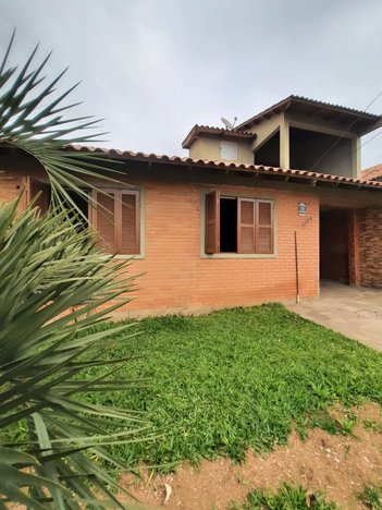 house em Avenida Dona Frutuosa, Coronel Nassuca - Guaíba - RS