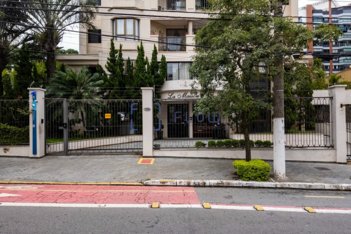 apartment em Avenida Miruna, Indianópolis - São Paulo - SP