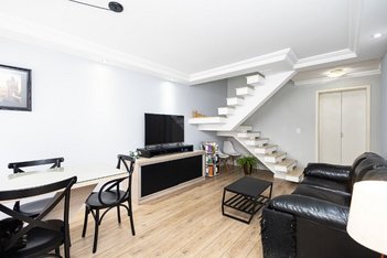 house em Rua Carlota Straube de Araújo, Boa Vista - Curitiba - PR