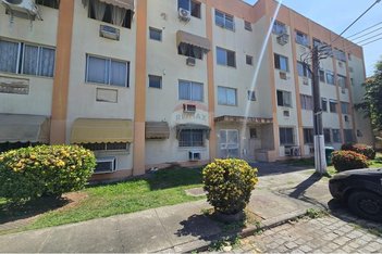 apartment em Estrada São Pedro de Alcântara, Realengo - Rio de Janeiro - RJ