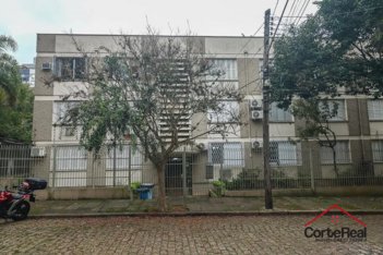 apartment em Rua Azevedo Sodré, Passo da Areia - Porto Alegre - RS