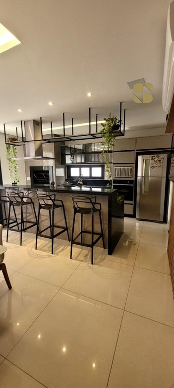 house em Avenida Professora Edna Maria de Albuquerque Affi, Condomínio Primor das Torres - Cuiabá - MT