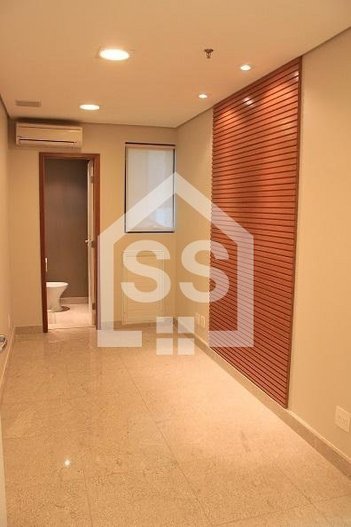 office em Rua Araguari, Vila Uberabinha - São Paulo - SP