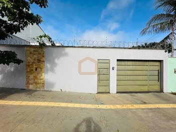 house em Rua 31B, Setor Garavelo - Goiânia - GO