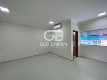 office em Avenida Orlando Felipe Bonano, Jardim Santa Maria - Jacareí - SP