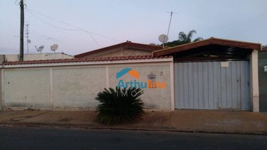 house em Rua São Sebastião, Vila Santa Fé - Pirassununga - SP
