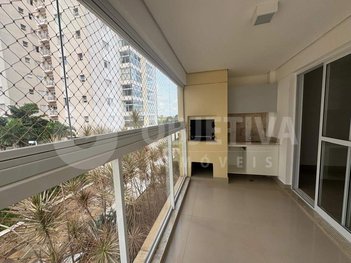 apartment em Rua José Elias, Jardim Karaíba - Uberlândia - MG