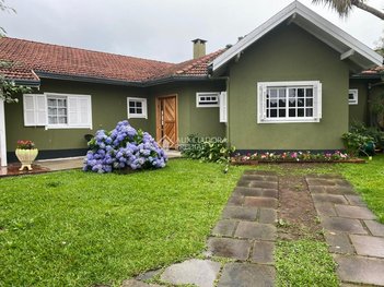 house em Rua Acácia Negra, Avenida Central - Gramado - RS