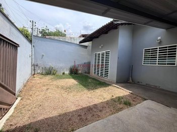 house em Rua FL10, Parque das Flores - Goiânia - GO