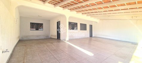 house em QSD 30, Taguatinga Centro (Taguatinga) - Brasília - DF