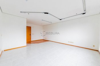 office em Plínio Brasil Milano, Passo da Areia - Porto Alegre - RS