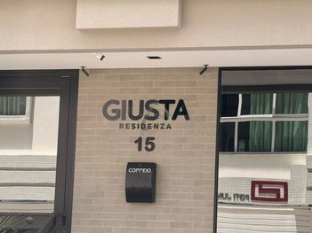 apartment em Rua 254 A, Meia Praia - Itapema - SC