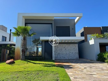 house em Avenida Diamante, Rainha do Mar - Xangri-Lá - RS