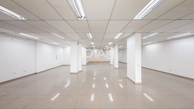 office em Avenida República Argentina, Água Verde - Curitiba - PR