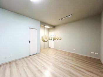 office em Doutor Muricy, Centro - Curitiba - PR