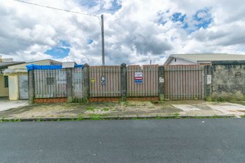 land_lot em Rua Tenente Waldemar da Silva Miranda, Conjunto Habitacional Joaquim Celestino Ferreira - Campo Largo - PR