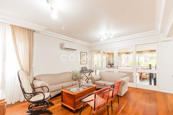 apartment em Avenida Doutor Nilo Peçanha, Chácara das Pedras - Porto Alegre - RS