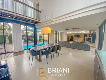 house em Rua das Caraúnas, Jurerê Internacional - Florianópolis - SC