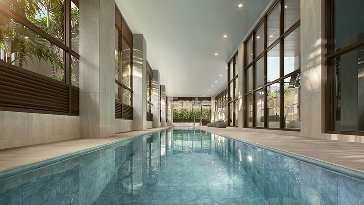 piscina-interna-e-janelas-amplas