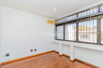 office em Rua Miguel Tostes, Rio Branco - Porto Alegre - RS
