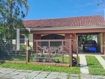 house em Rua Rio Comandaí, Centro - Xangri-Lá - RS