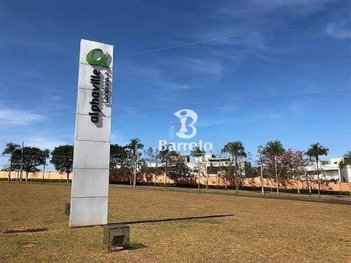 land_lot em Alameda Margarida Nagib Ozi Badin, Vivendas do Arvoredo - Londrina - PR