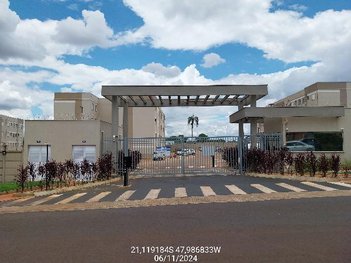 apartment em Rua Luiz Pasquini, Jardim Esmeralda - Sertãozinho - SP