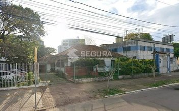 house em Avenida Guilherme Schell, Centro - Canoas - RS
