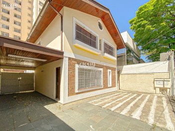 house em Rua Professor Alfredo Vieira de Moura, Vila Higienópolis - São José dos Campos - SP