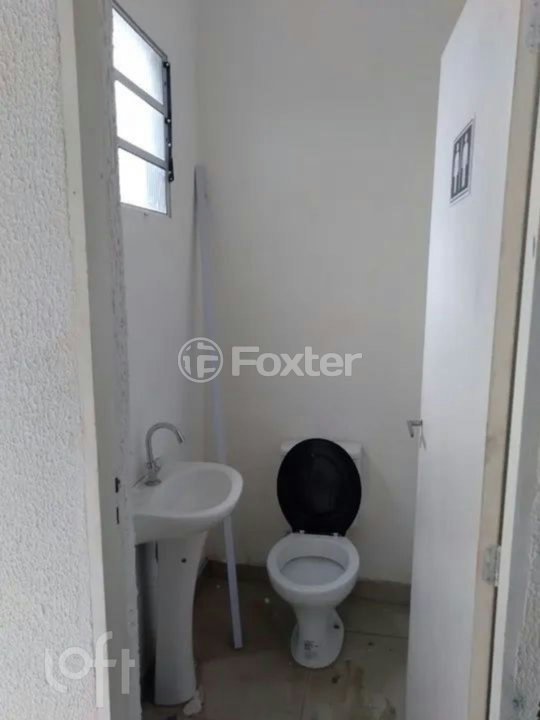96198733
