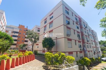 apartment em Rua Marechal Hermes, Camaquã - Porto Alegre - RS