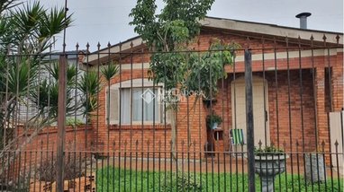 house em Rua Manoel Moura, Vila Carlos Antônio Wilkens - Cachoeirinha - RS