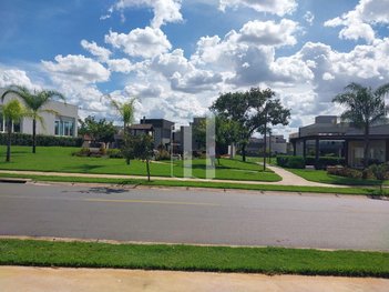 land_lot em Avenida Jacarandá, Residencial Parqville Jacarandá - Aparecida de Goiânia - GO