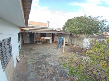 land_lot em Rua Floresta, Parque Vista Alegre - Bauru - SP
