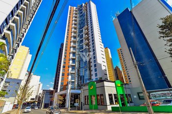 apartment em Rua Brigadeiro Franco, Centro - Curitiba - PR