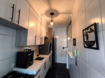 apartment em Rua dos Coqueiros, Jardim Morumbi - Londrina - PR