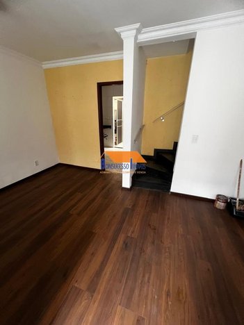 house em Rua dos Jacamins, Vila Cloris - Belo Horizonte - MG