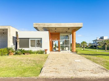 house em Avenida Diamante, Rainha do Mar - Xangri-Lá - RS