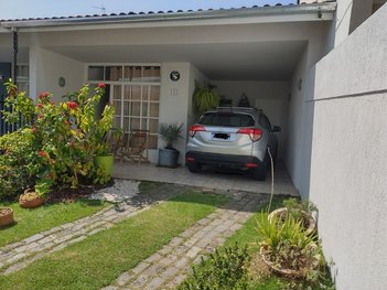 house em Rua Doutor Waldemar Berardinelli, Centro - Jacareí - SP