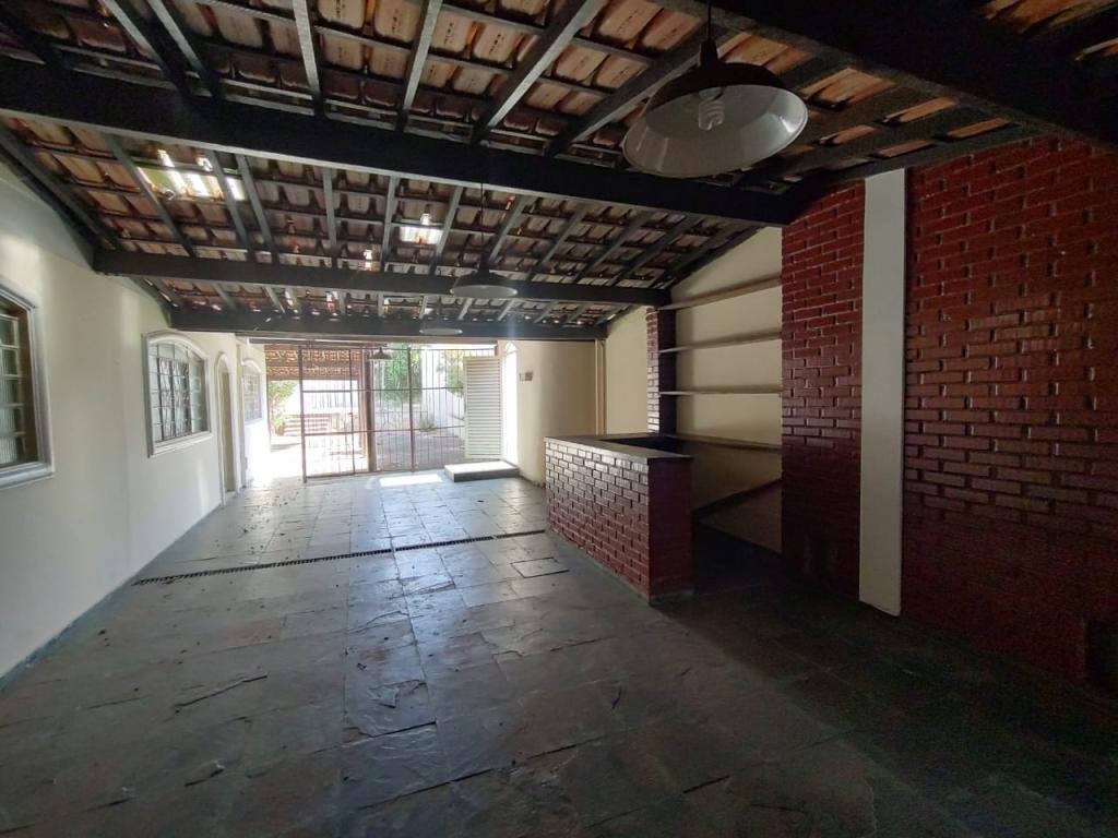 c6e61c35116f2469a1477e10211b37ca_04 - - Sobrado Setor Sul Lobo imoveis