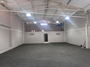 industrial em Avenida Doutor Timóteo Penteado, Vila Hulda - Guarulhos - SP