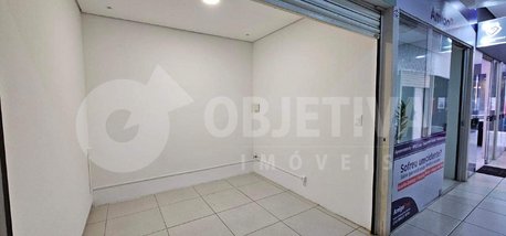 business em Avenida Floriano Peixoto, Centro - Uberlândia - MG