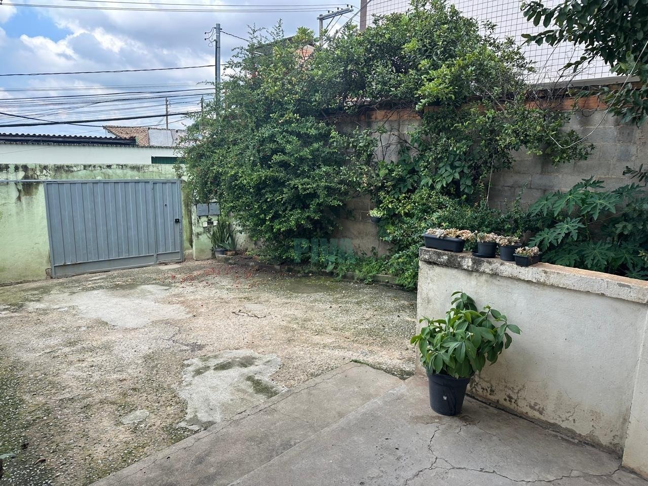 Casa com 4 quartos — Caiçaras, Belo Horizonte