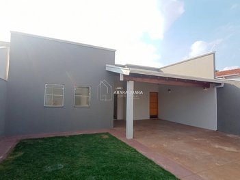 house em Avenida Elvira Schiavo Ianelli, Jardim Botânico - Araraquara - SP