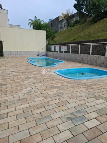 apartment em Rua Tenente Ary Tarrago, Jardim Itu - Porto Alegre - RS