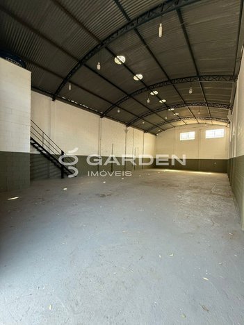 industrial em Rua Concórdia, Chácaras Reunidas - São José dos Campos - SP