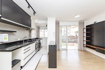 apartment em Rua Palmeiras, Água Verde - Curitiba - PR