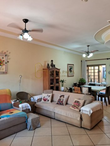 house em Rua César Tupinambá Roselino, Vila Ana Maria - Ribeirão Preto - SP