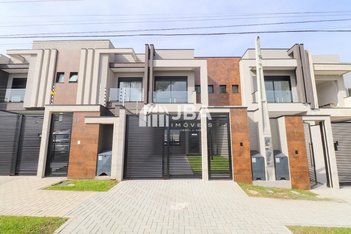 house em Rua Padre José Falarz, Santo Inácio - Curitiba - PR